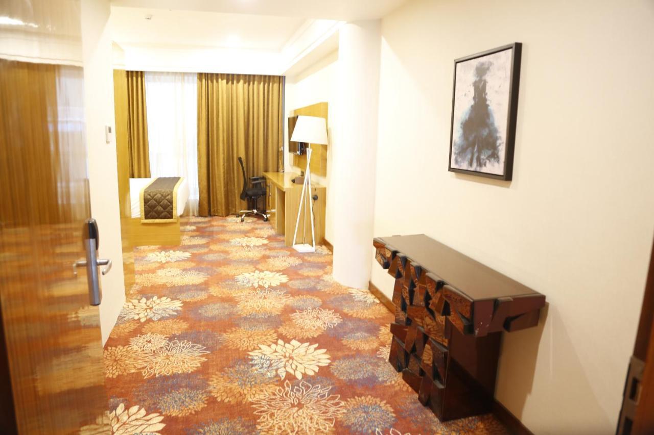 Leroy Grand - Yeshwanthpur Hotel Bangalore Eksteriør billede
