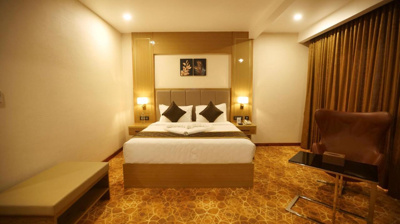 Leroy Grand - Yeshwanthpur Hotel Bangalore Eksteriør billede