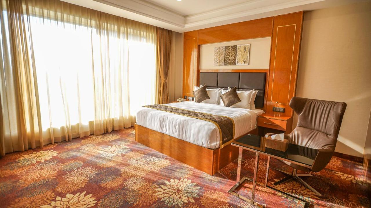 Leroy Grand - Yeshwanthpur Hotel Bangalore Eksteriør billede