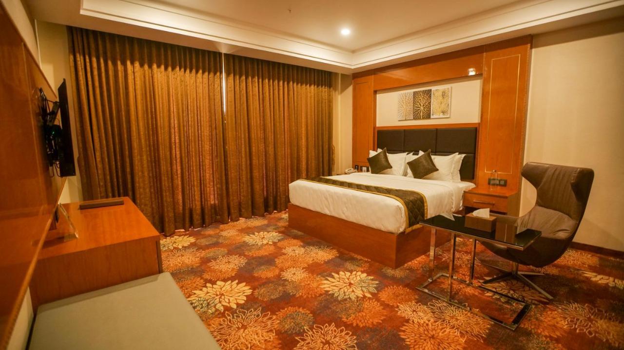 Leroy Grand - Yeshwanthpur Hotel Bangalore Eksteriør billede